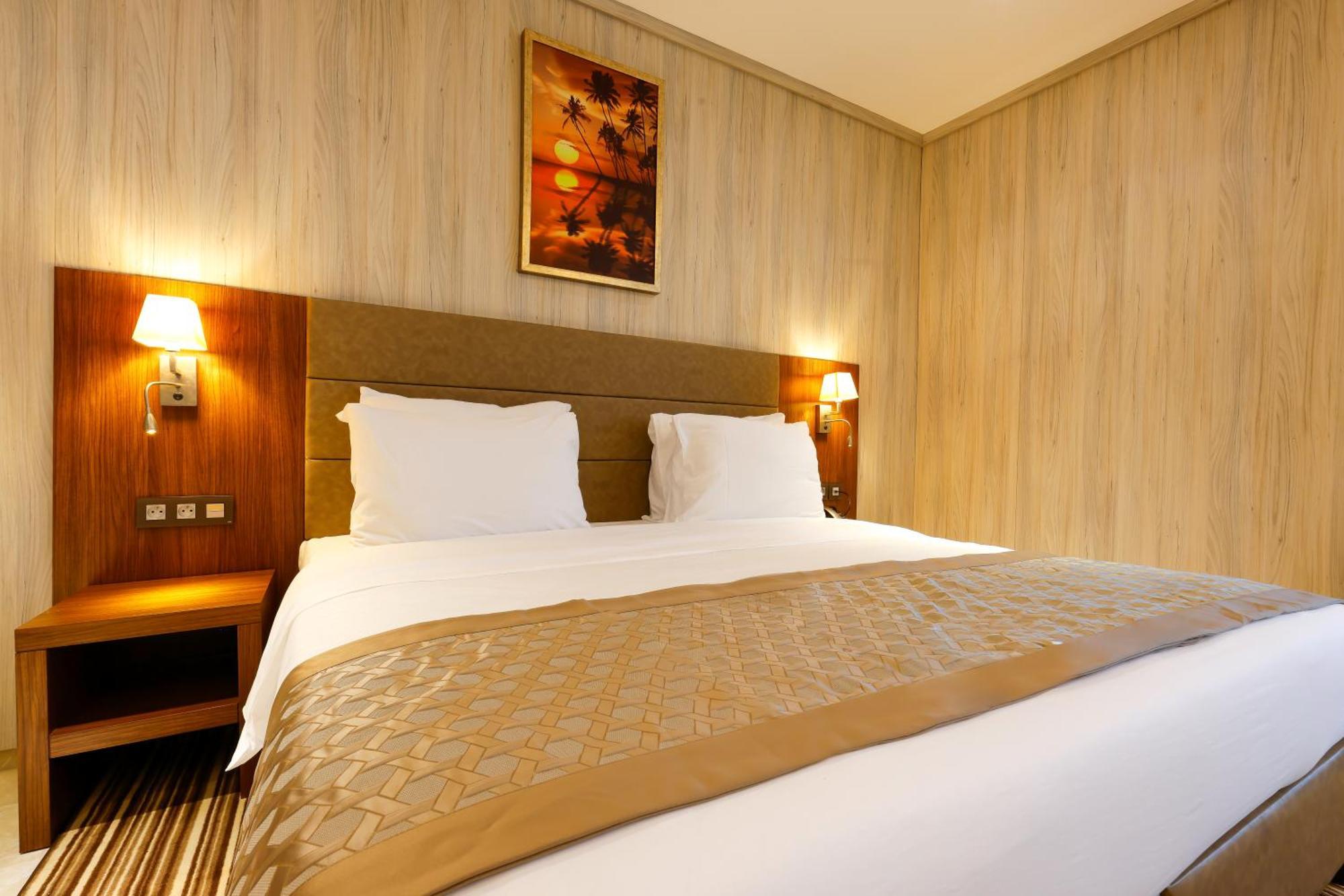 Byblos Hotel Abidjan Eksteriør bilde